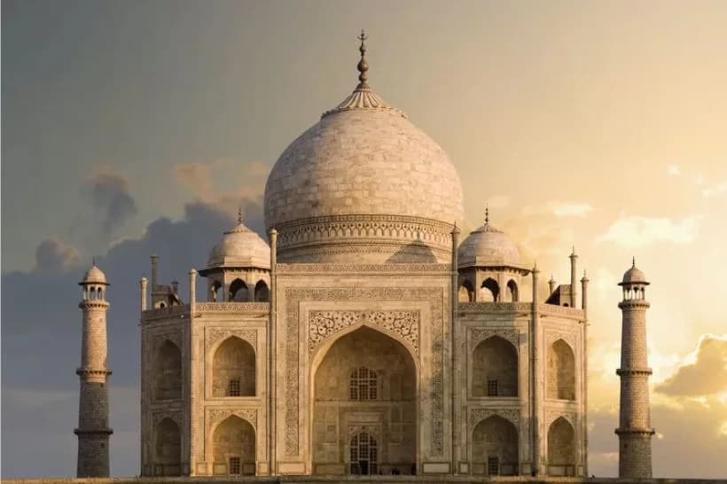 Heritage Odyssey: North To South India Tour