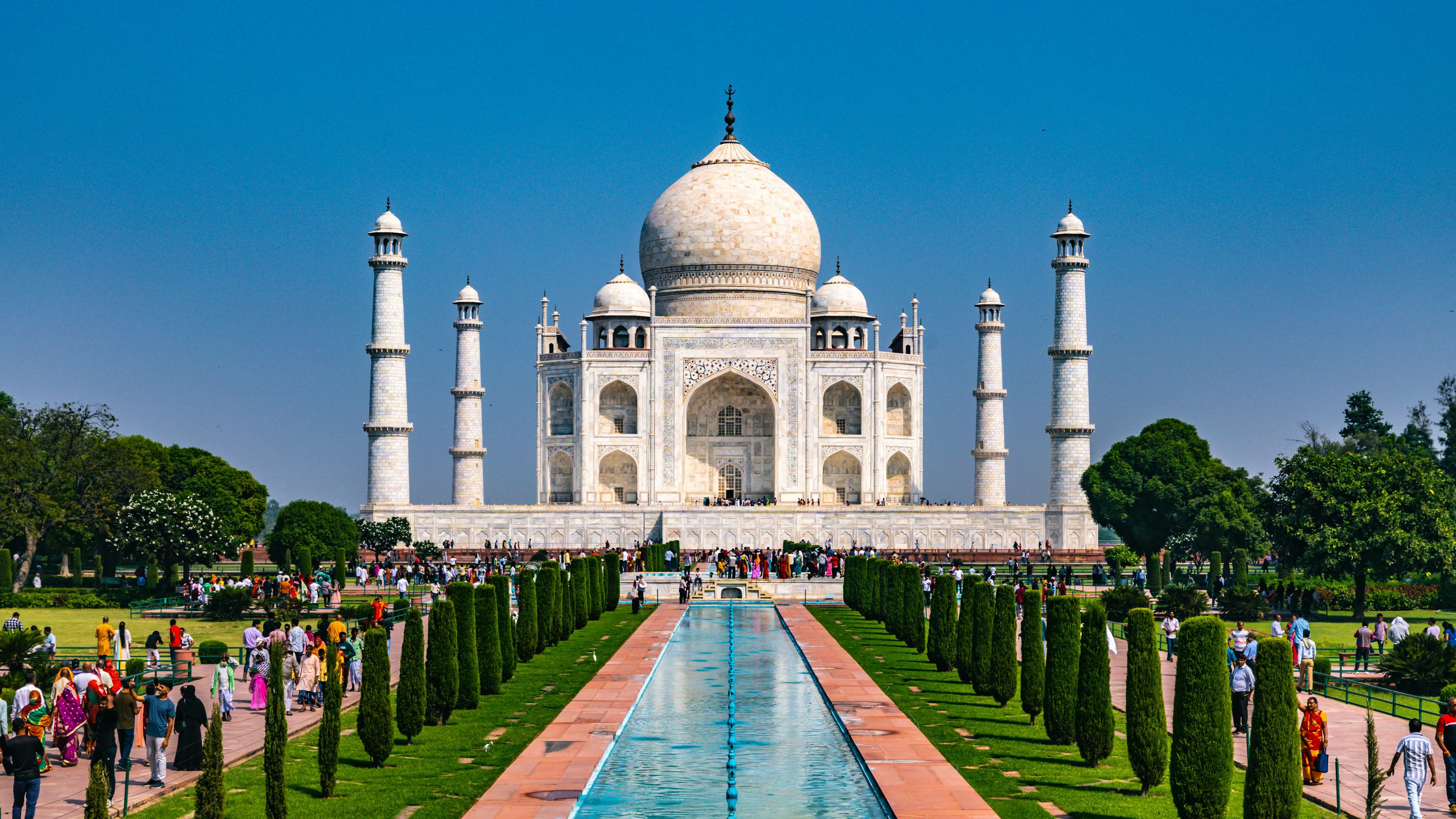 Taj Mahal at Sunrise, Agra – Iconic Attraction on the Golden Triangle Tour India