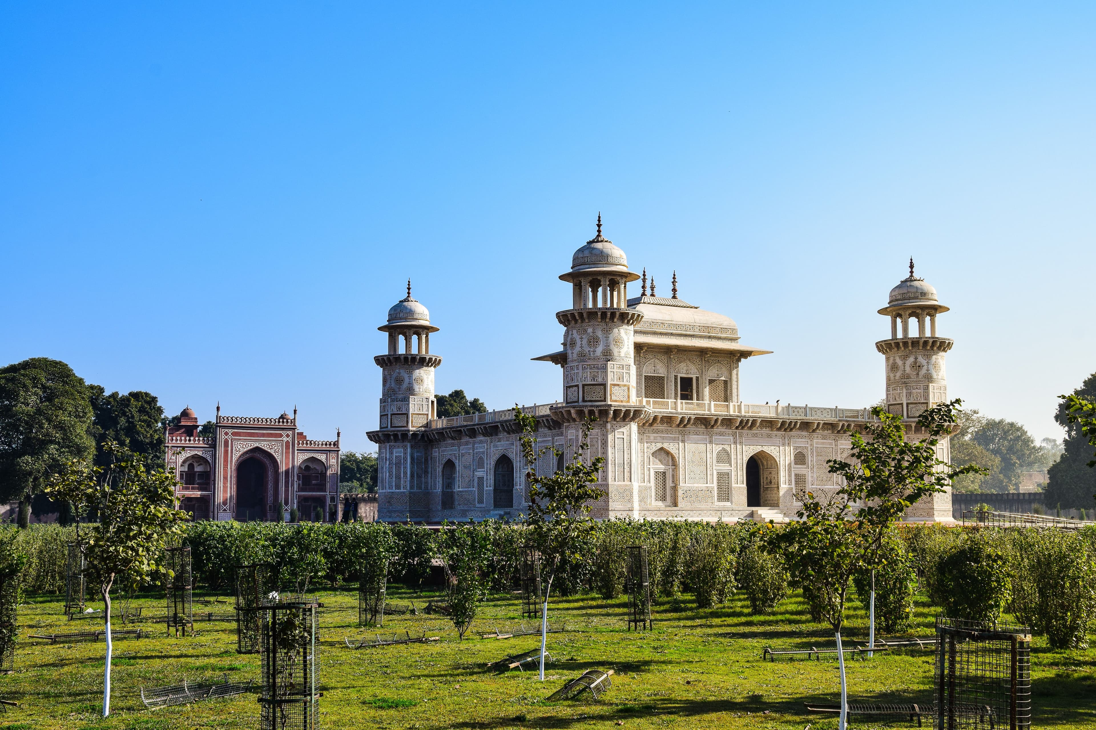 Luxury Golden Triangle Tour experience at the Taj Mahal during sunrise