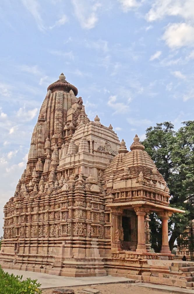 Parsvanatha Temple, Eastern Group - A Hidden Masterpiece