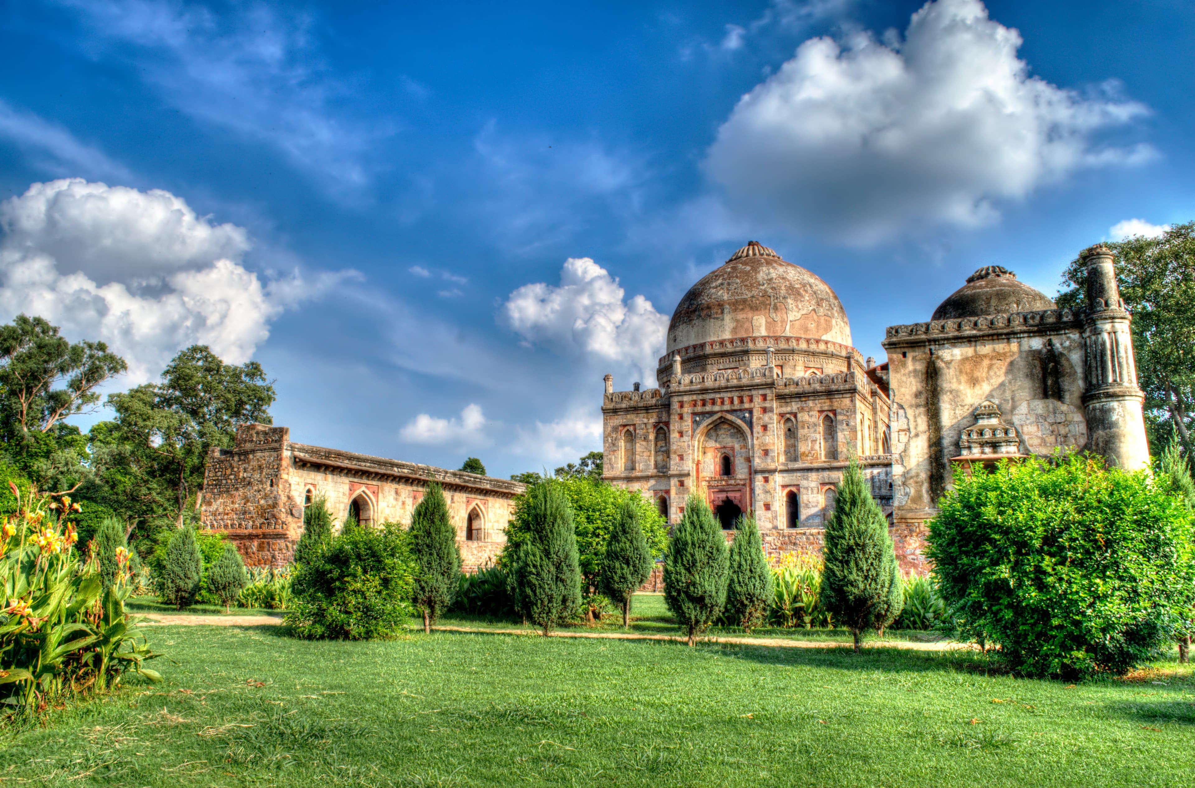 Lodhi Garden (8 km)