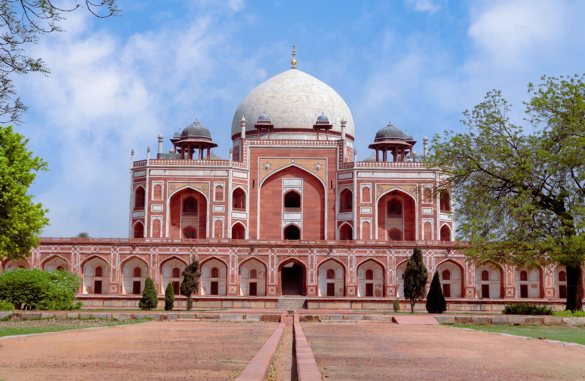 Humayun's Tomb Guide: Delhi's First Great Mughal Garden-Tomb