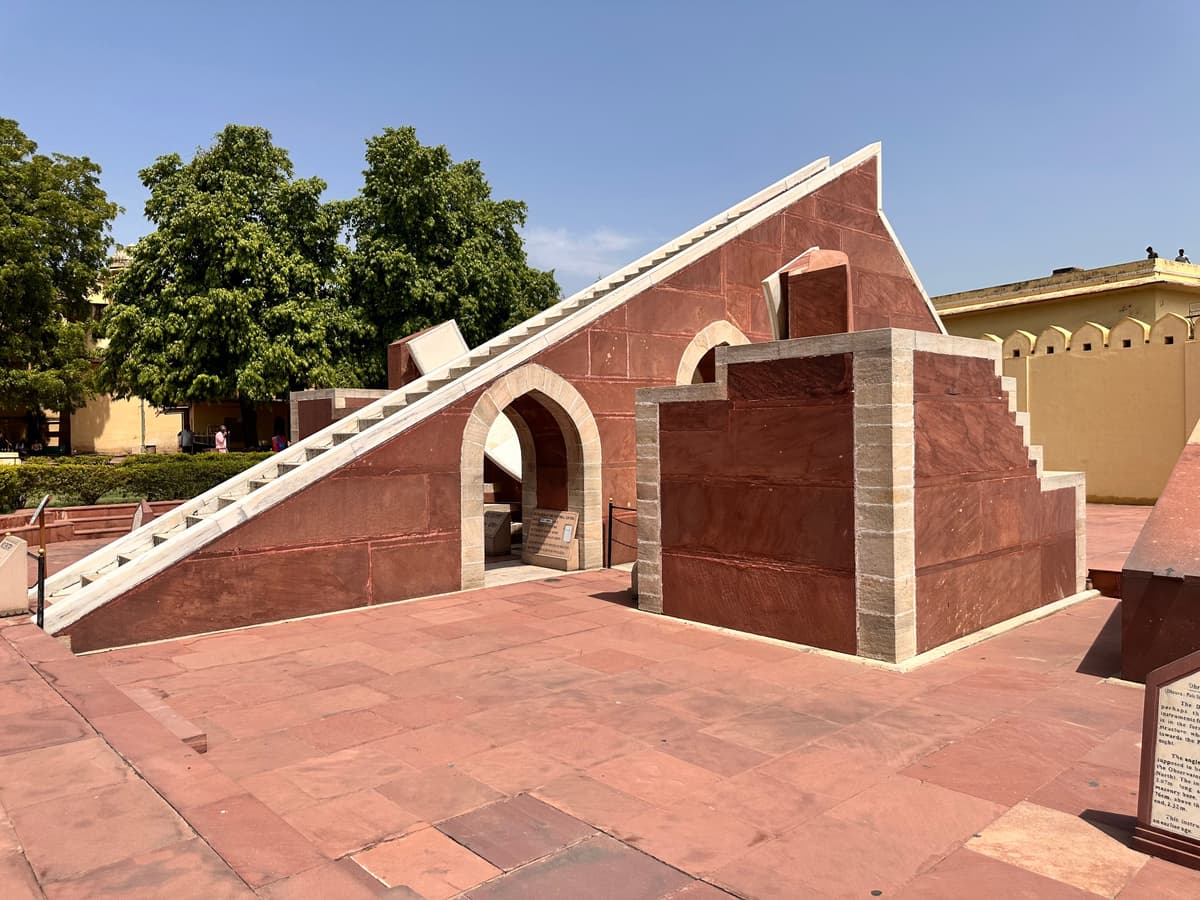 Top Heritage Sites in North India: A Traveler's Guide to Top Monuments