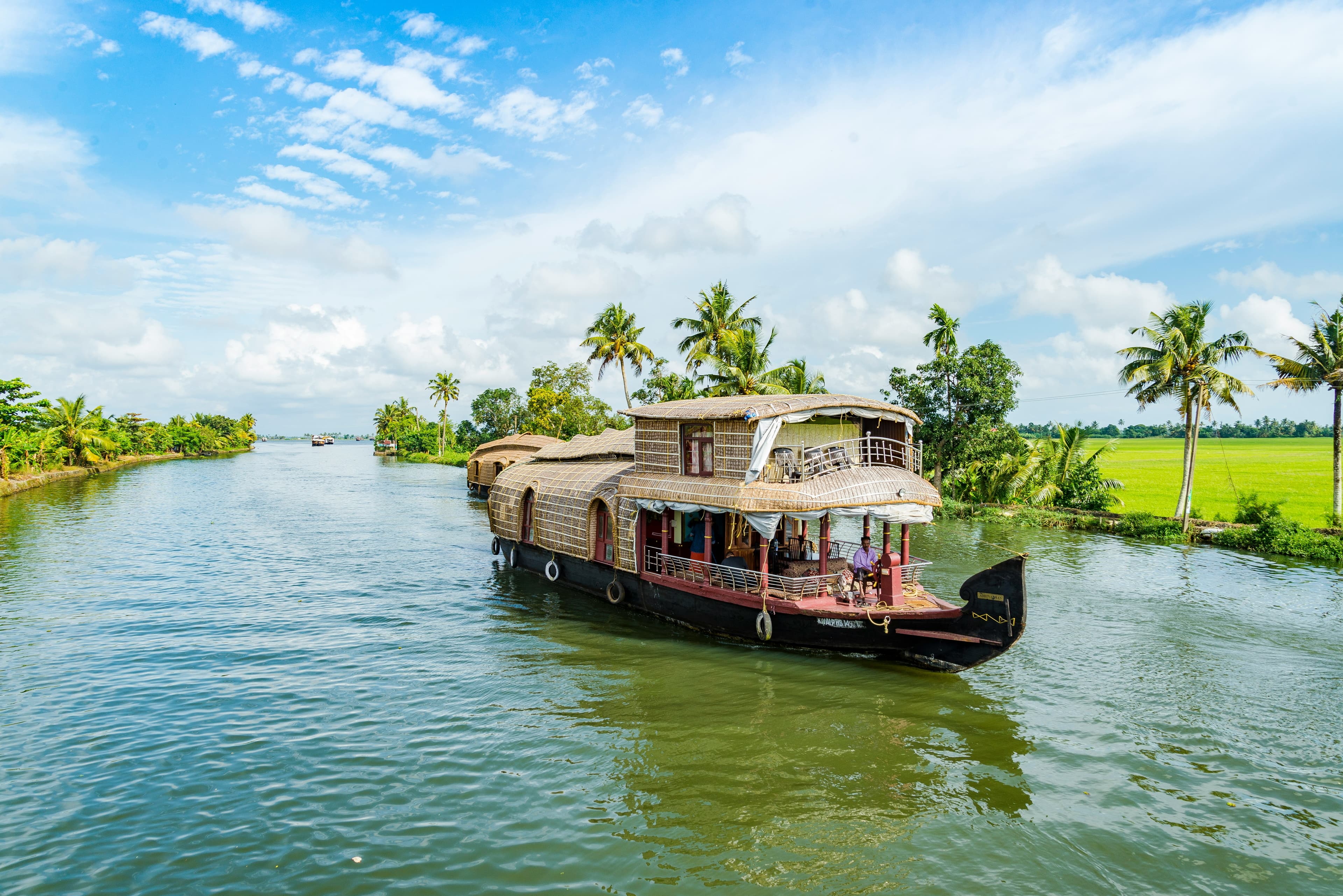 Kerala backwaters and wellness tour for women - houseboat and Ayurveda retreat