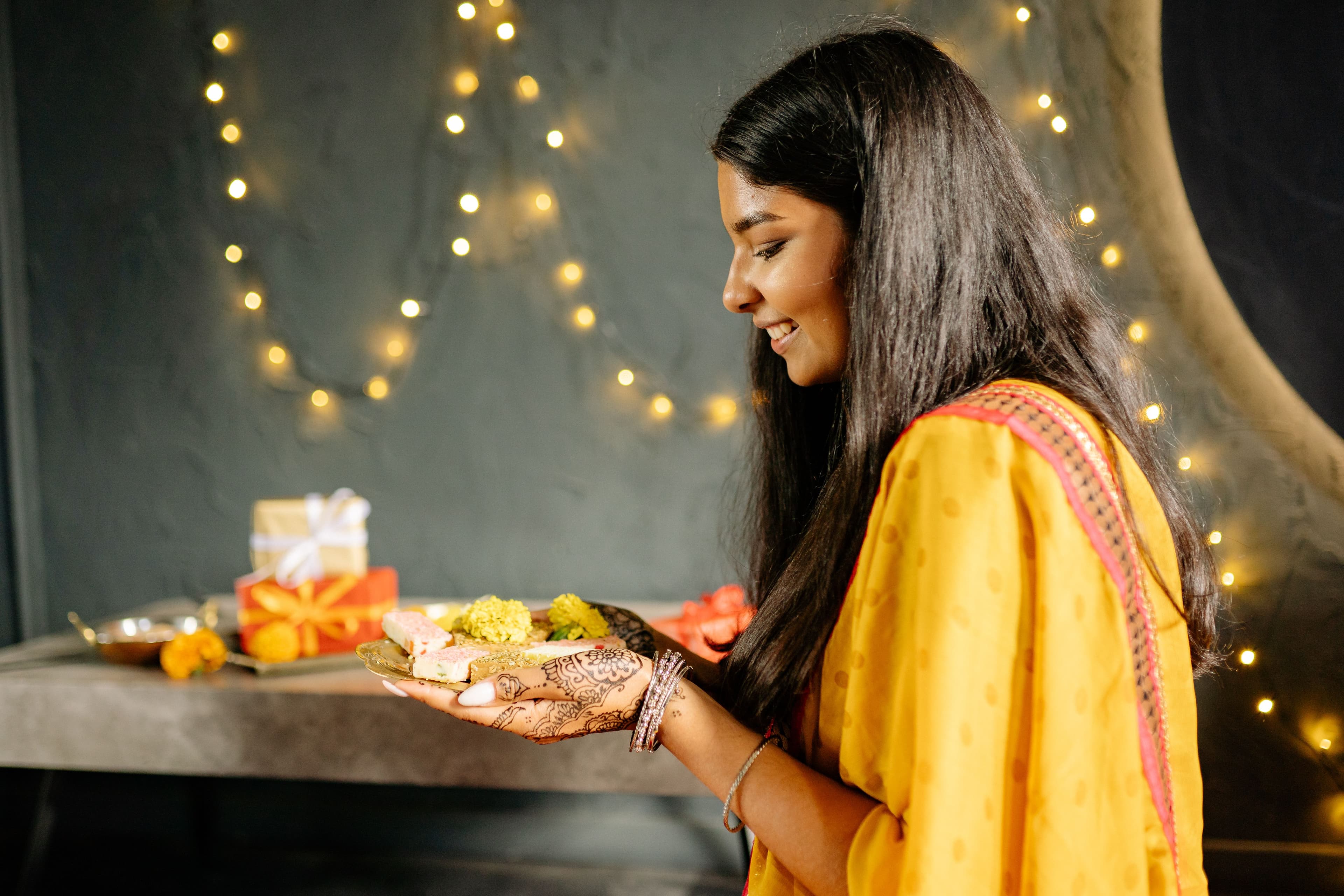 Complete guide to best Indian festivals for international tourists 2026 - Holi Diwali and Pushkar Camel Fair