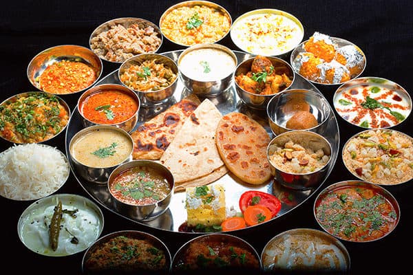 Food and flavors near Ranakpur - Rajasthani cuisine and local dining