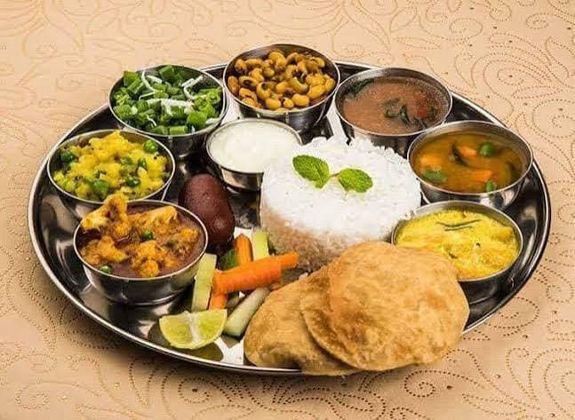 Karauli food - vegetarian cuisine temple prasad and dhabas