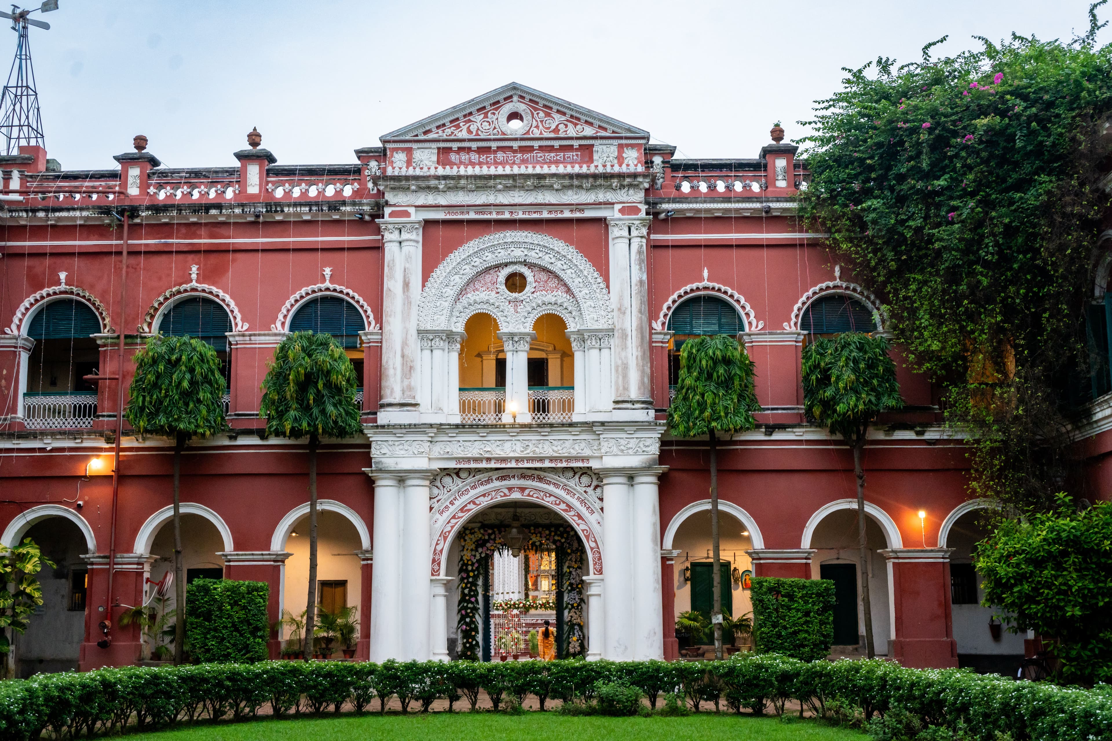 Where to stay in Murshidabad - heritage hotels and riverside stays in Bengal